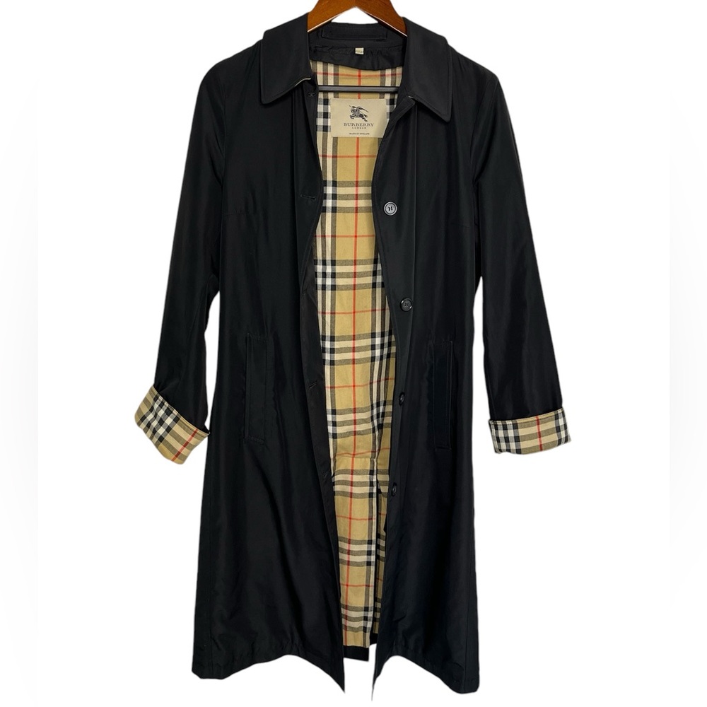 Burberry Black Trench Coat with Plaid Lining